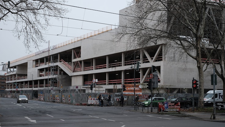 Die Baustelle der Helios-Schulen am 10. Dezember 2021 in Köln-Ehrenfeld.