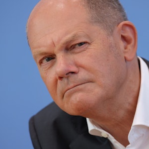 Bundeskanzler Olaf Scholz (SPD) bei seiner Sommerpressekonferenz am Donnerstag (11. August).