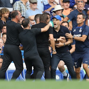 Thomas Tuchel wütet beim Spiel zwischen dem FC Chelsea und Tottenham Hotspur.