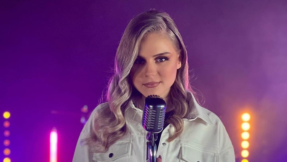 Estefania Wollny startet nun als Sängerin mit ihrer Single „Sommerliebe“ richtig durch.
