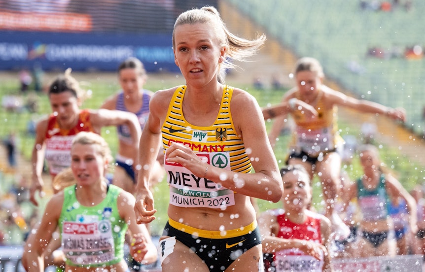 3000m Hindernis, Frauen, Vorlauf im Olympiastadion, Lea Meyer aus Deutschland in Aktion.