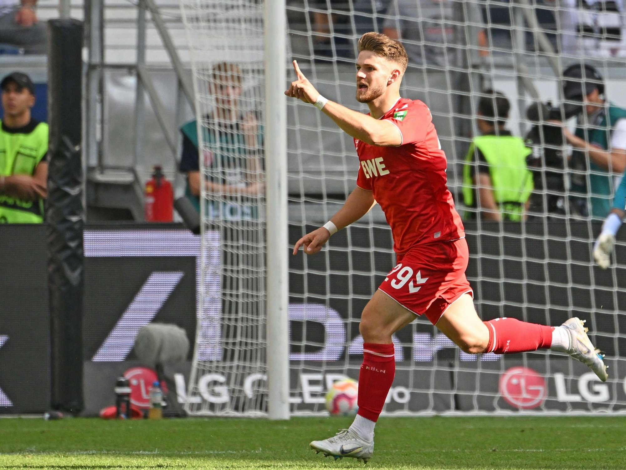 Jan Thielmann bejubelt seinen Treffer zum 1:1-Ausgleich (21. August 2022).
