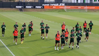 Das Team von Borussia Mönchengladbach beim Training am 16. August 2022 im Borussia-Park.