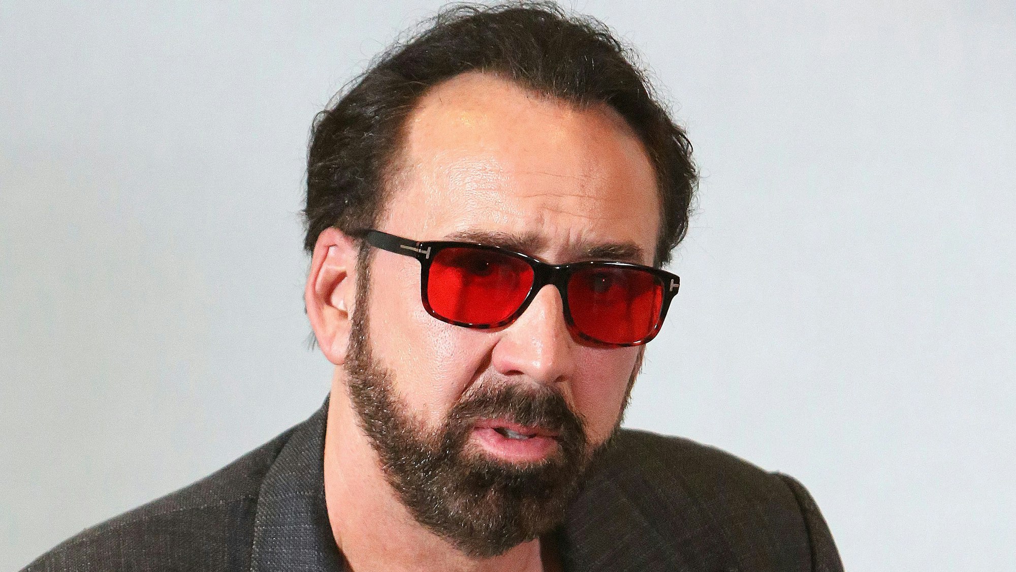 Schauspieler Nicolas Cage überrascht immer wieder mit skurrilen Momenten. Jetzt sorgt eine Typveränderung für Aufsehen.