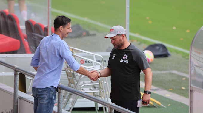 Sportchef Christian Keller (l.) und Trainer Steffen Baumgart am 20. August 2022 am Geißbockheim