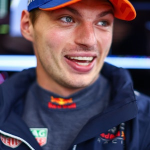 Max Verstappen lächelt am 27. August 2022 beim Formel-1-Rennwochenende im belgischen Spa.