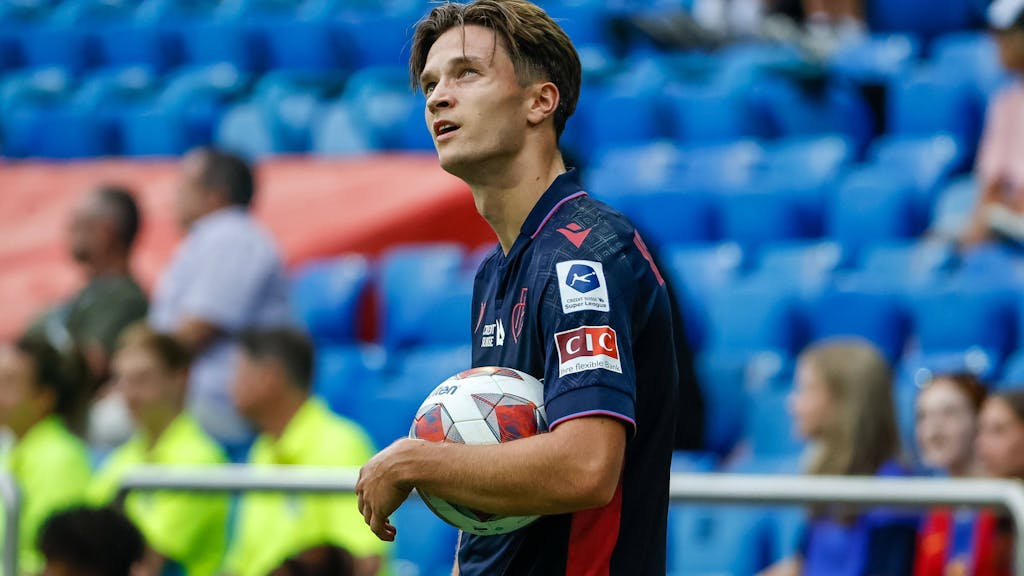 Noah Katterbach ist vom 1. FC Köln an den FC Basel ausgeliehen, hier am 14. August 2022 im Spiel gegen den FC Lugano.
