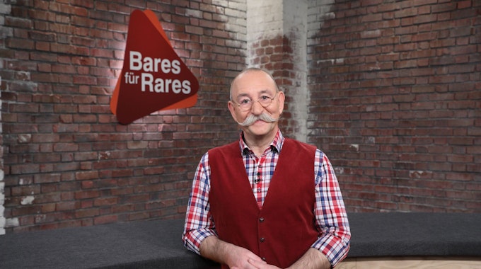 Am Montag (19. September 2022) fällt „Bares für Rares“ aus. Das Foto zeigt Horst Lichter, den Moderator der ZDF-Show.