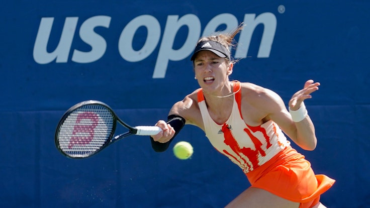 Die deutsche tennisspielerin Andrea Petkovic während des Spiels gegen Belinda Bencic bei den US Open 2022.