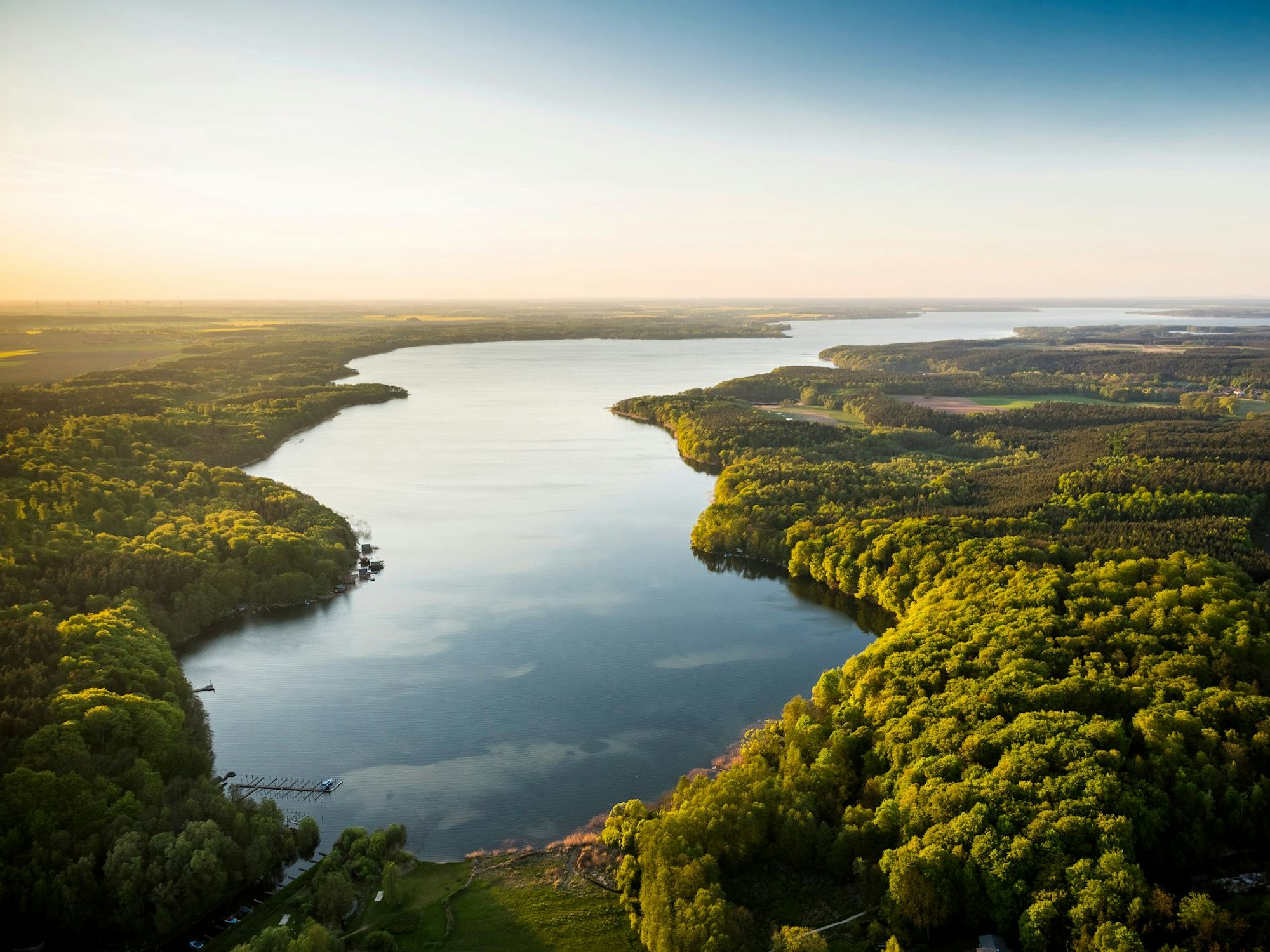 Tagesausflüge in die Natur lohnen sich im Gebiet der Mecklenburgischen Seenplatte.