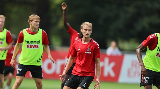 Sebastian Andersson im Training des 1. FC Köln.