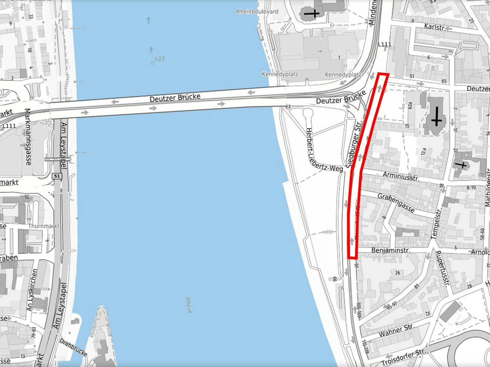 Übersicht der Siegburger Straße: Im markierten Bereich wird ein Kfz-Streifen durch einen Radstreifen ersetzt.