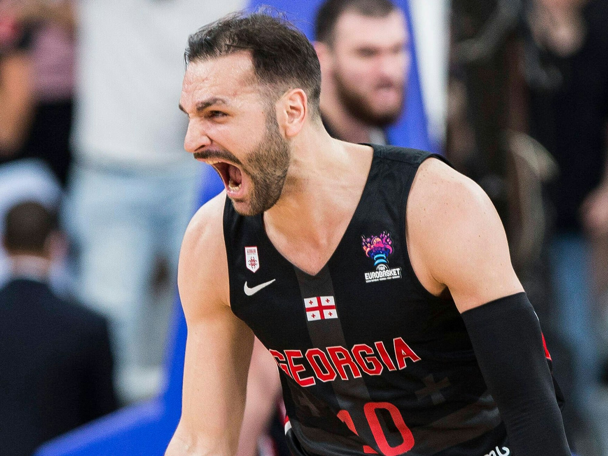 Duda Sanadze schreit bei der Basketball-EM in Tiflis.