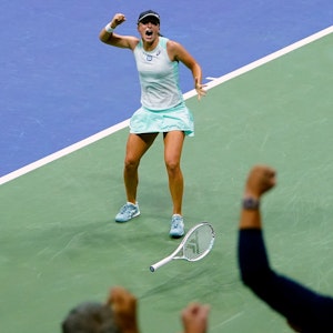 Iga Swiatek jubelt nach ihrem Sieg im Viertelfinale der US Open.