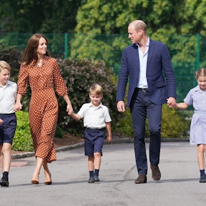 Die Zukunft der Krone: Die Prinzessin und der Prinz von Wales, kate und William, hier am 7. September 2022 mit ihren Kindern Prinz George (l), Prinz Louis (M) und Prinzessin Charlotte (r).