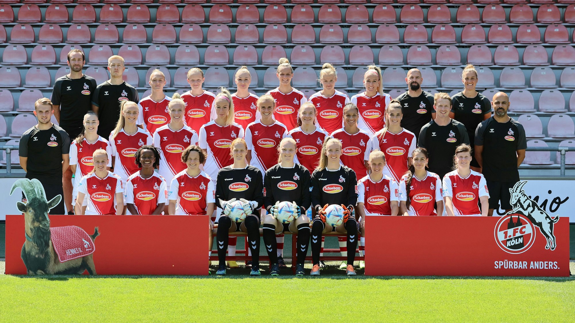 Mannschaftsfoto des Frauen-Teams des 1. FC Köln vom 12. August 2022
