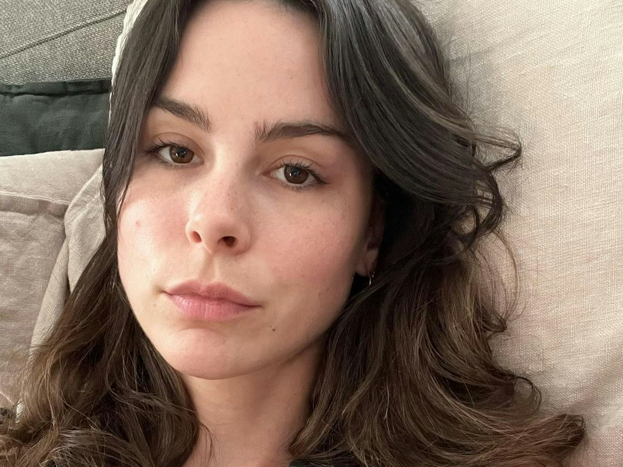 Lena Meyer-Landrut, hier auf einem Instagram-Selfie vom Mai 2022, posiert in freizügigem Outfit auf ihrem Instagram-Profil.
