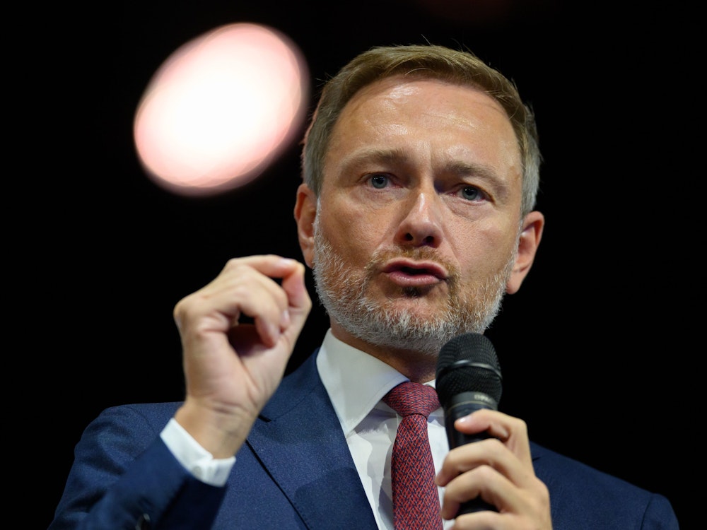 Christian Lindner (FDP), Bundesfinanzminister, spricht bei einer Veranstaltung im Dresden im September 2022.