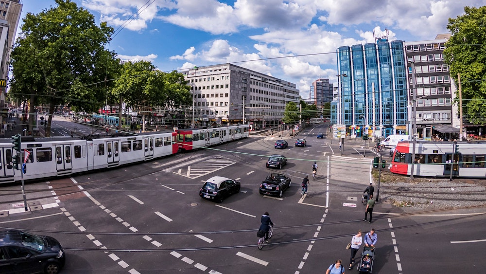 Der Barbarossaplatz in der Kölner Innenstadt am 19. Juni 2020.