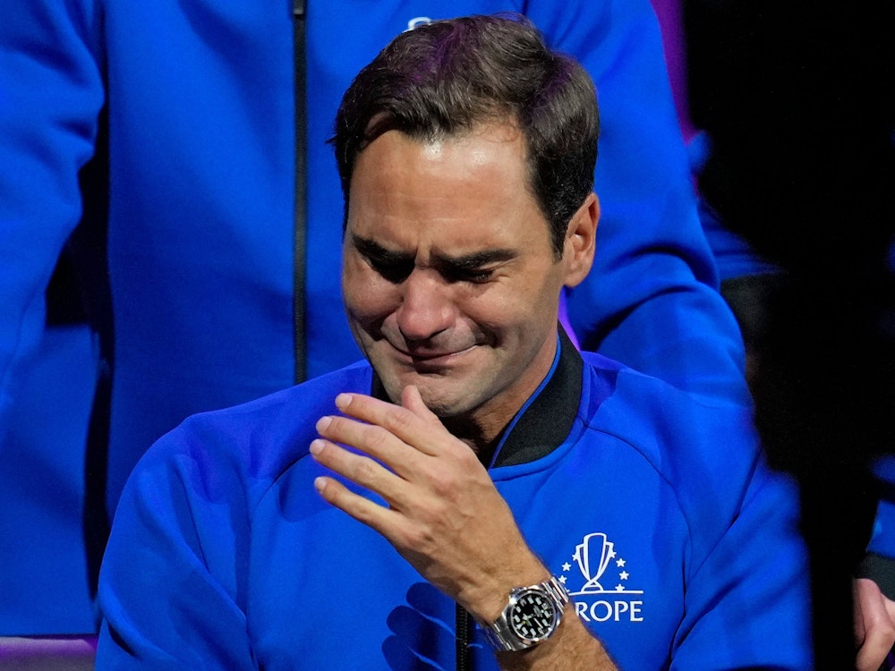 Roger Federer reagiert emotional nach seinem Karriere-Ende