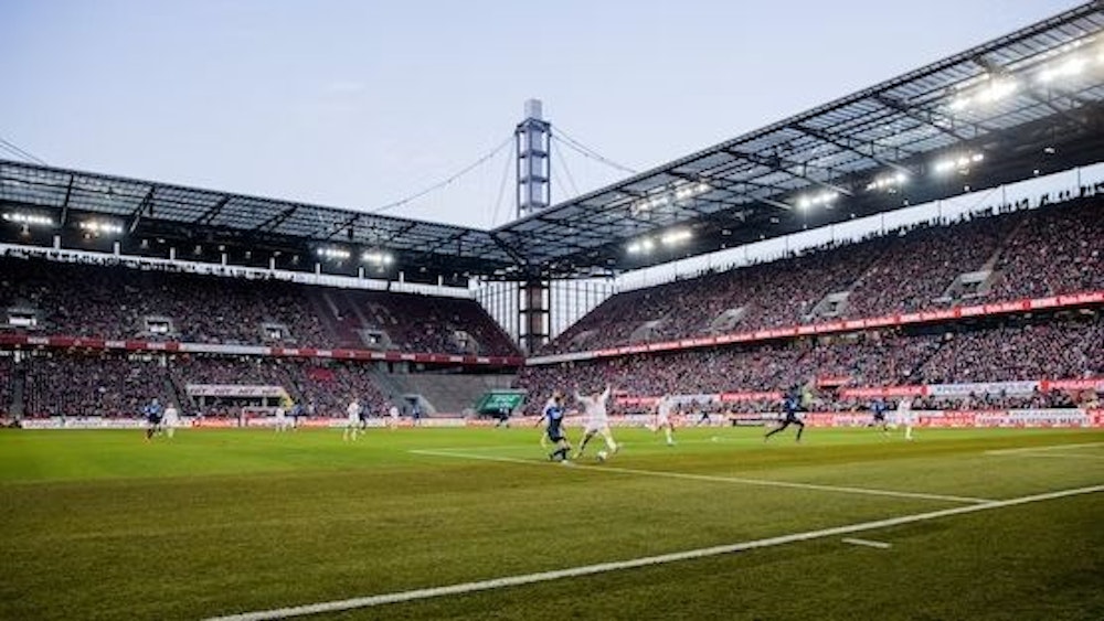 Das Rhein-Energie-Stadion bei einem Spiel des 1. FC Köln am 6. März 2022.