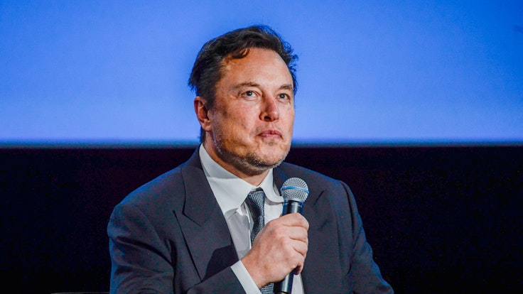 Elon Musk, Gründer von Tesla, besucht die Offshore Northern Seas 2022 (ONS) Ende August 2022.
