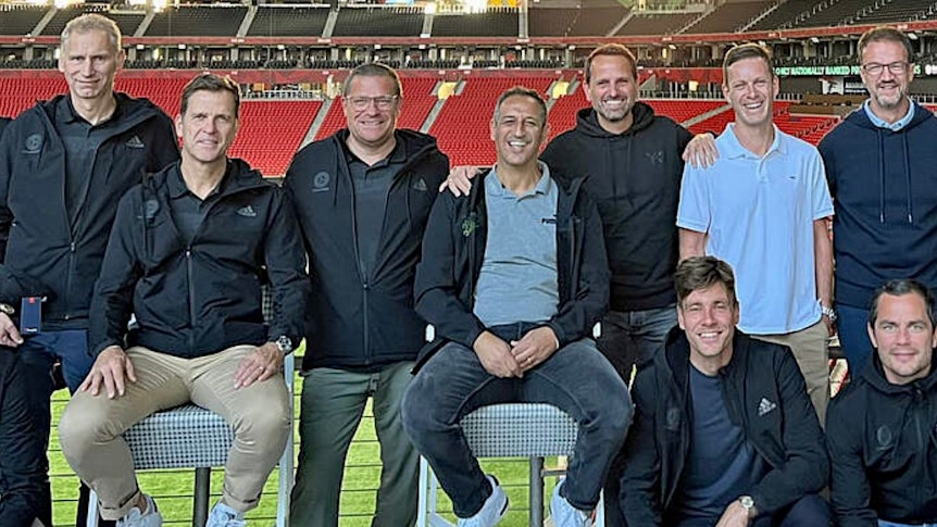 A DFB delegation, including former Gladbach manager Max Eberl (3rd from left), traveled to the United States from September 26 to 29, 2022.  This photo 