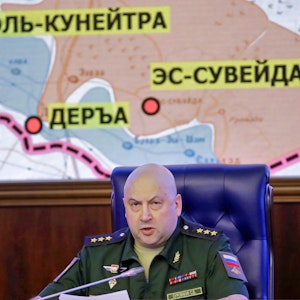 Der russische Kommandeur Sergej Surowikin, hier auf einem Foto aus dem Jahr 2017, soll nach zahlreichen Niederlagen die russischen Truppen anführen.