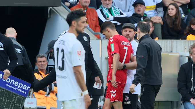 Dejan Ljubicic wurde beim 2:5 des 1. FC Köln in Mönchengladbach am Sonntag (9. Oktober 2022) verletzt ausgewechselt.
