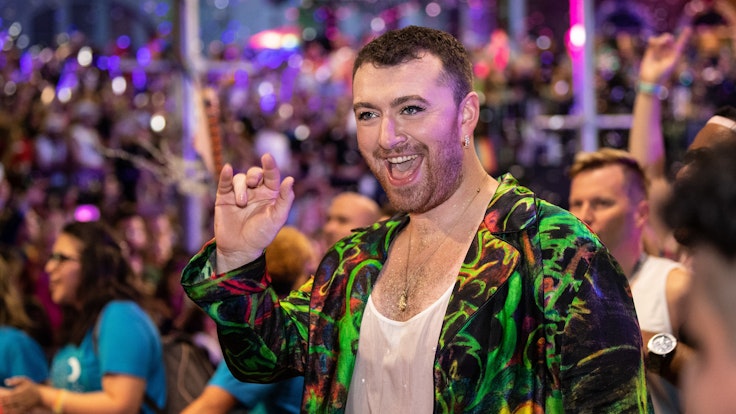 Sam Smith, Sänger aus Großbritannien, nimmt an der Parade des 42. Sydney Gay and Lesbian Mardi Gras teil.