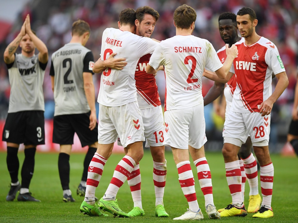 Der 1. FC Köln feiert einen Heimsieg gegen den FC Augsburg.