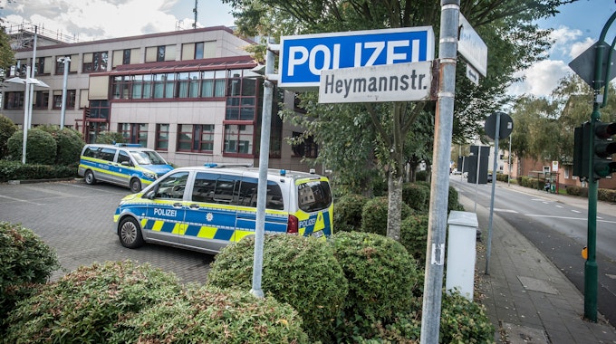 PolizeiWache PI Süd, Wiesdorf, ehem. Polizeipräsidium Leverkusen Foto: Ralf Krieger