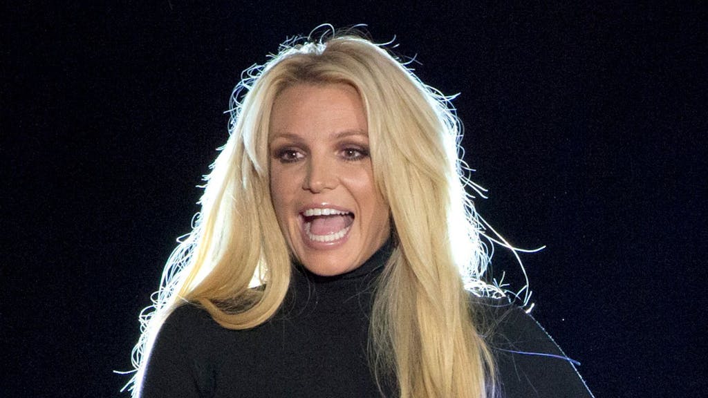 Britney Spears, Sängerin aus der USA, steht auf der Bühne.