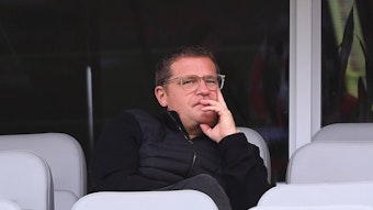 Tribünengast Max Eberl: Der ehemalige Sportdirektor von Borussia Mönchengladbach saß am 22. Oktober 2022 beim Bundesliga-Spiel Bayer Leverkusen gegen den VfL Wolfsburg auf der Tribüne.