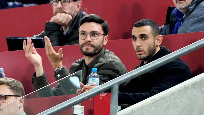 Die verletzten Ellyes Skhiri und Jonas Hector verfolgten das Spiel des 1. FC Köln gegen die TSG Hoffenheim von der Tribüne aus.
