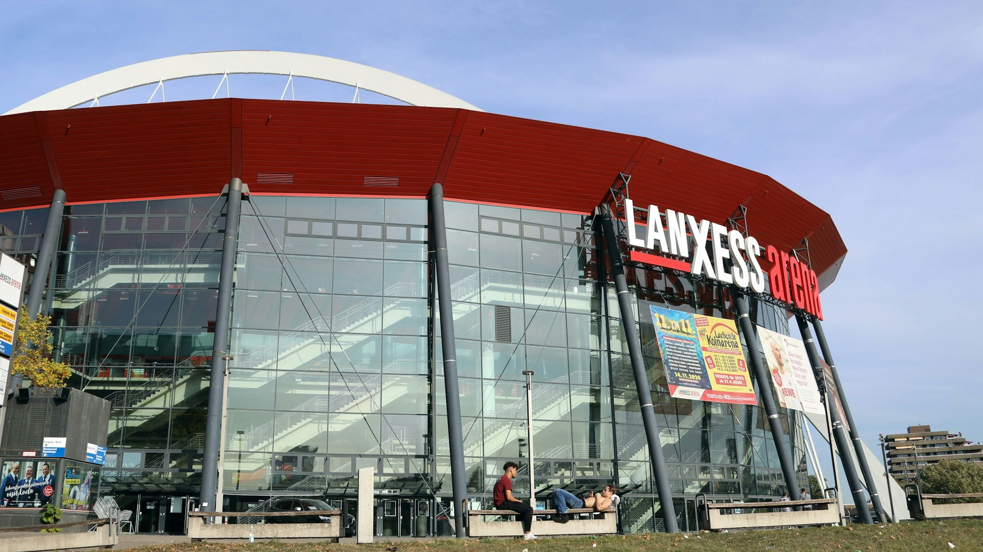 Außenansicht der Lanxess-Arena in Köln.