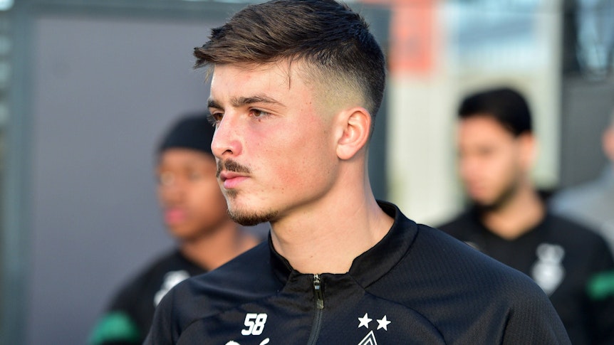 Semir Telalovic aus Borussia Mönchengladbachs U23 durfte am Mittwoch (2. November 2022) erstmals mit den Profis trainieren.