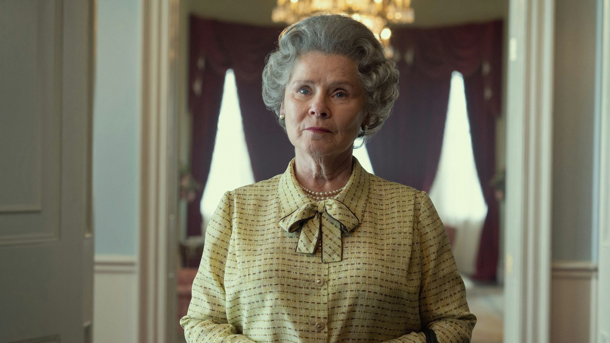 Schauspielerin Imelda Staunton spielt in der fünften und sechsten Staffel der Netflix-Serie „The Crown“ Königin Elizabeth II.