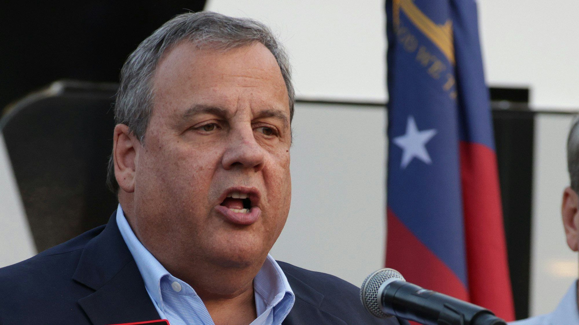 Der ehemalige Gouverneur von New Jersey, Chris Christie, spricht auf einer Wahlkampfveranstaltung in Georgia vor den Midterm-Wahlen in den USA.