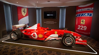 Der Formel-1-Rennwagen Ferrari F2003-GA steht beim Auktionshaus Sotheby's.