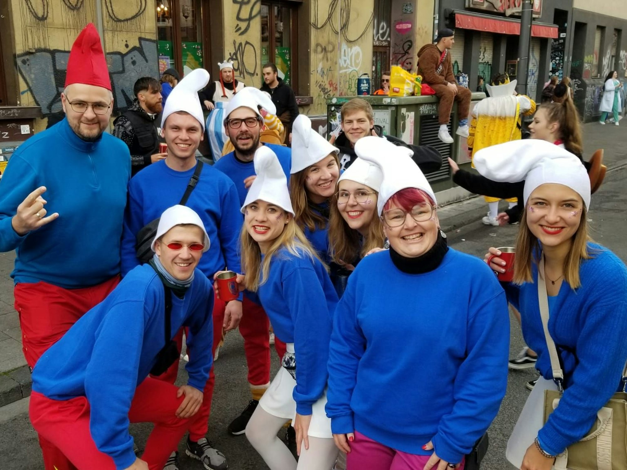 Schlumpfkostüme im Kölner Karneval