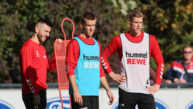 Sargis Adamyan, Florian Dietz und Steffen Tigges im Training des 1. FC Köln.
