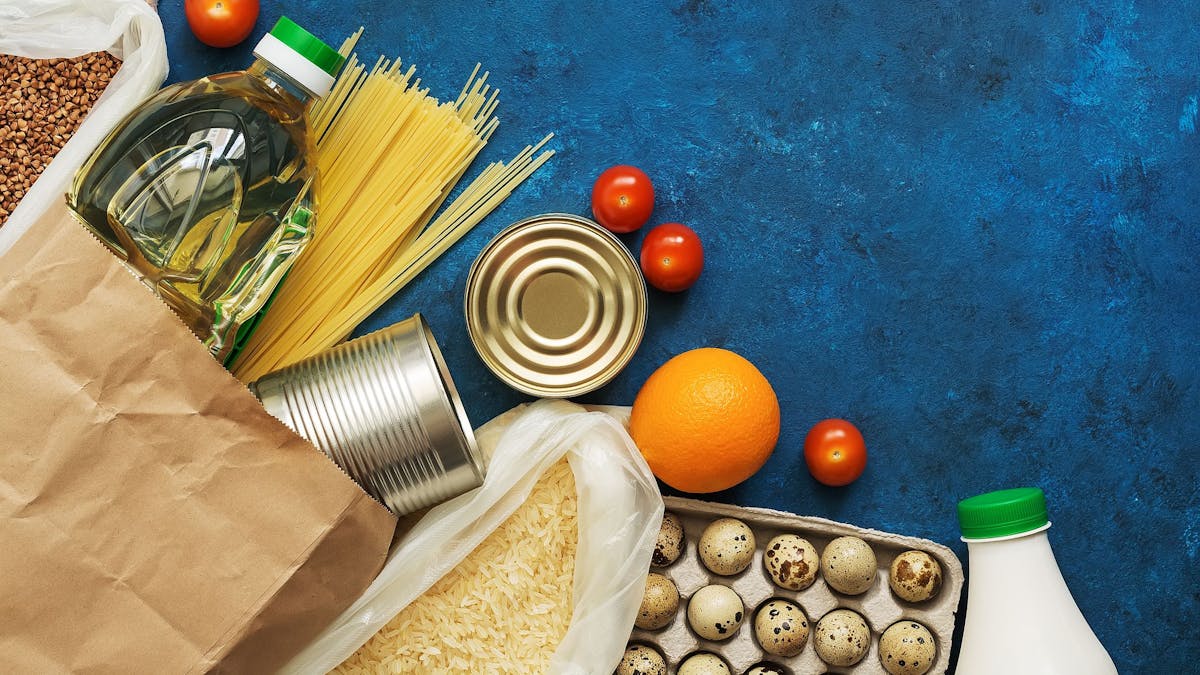 Günstige Lebensmittel: Tipps vom Einkauf bis hin zur Zubereitung.