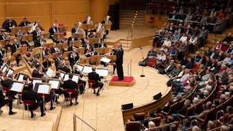 Unter der Leitung von Oberstleutnant Christian Weiper spielte das Musikkorps der Bundeswehr am 14.11.2022 in der Philharmonie.