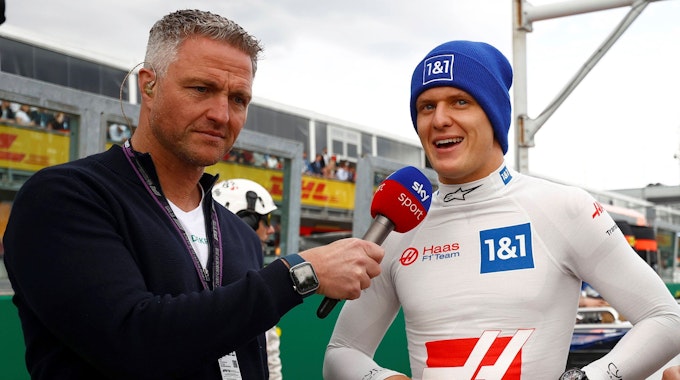 Ralf Schumacher im Sky-Gespräch mit Neffe Mick am Rande des Formel-1-Wochenendes in Imola.