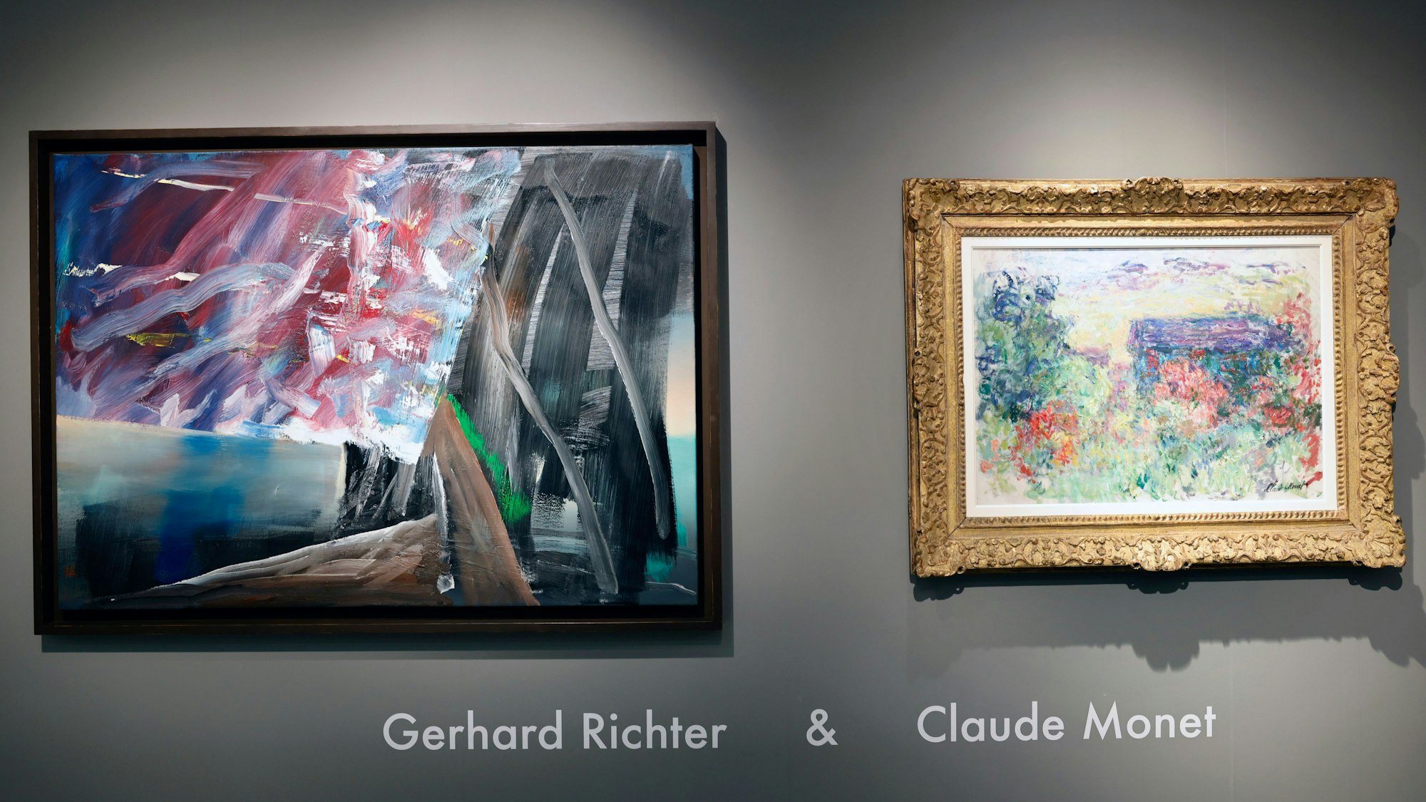 Auf der Art Cologne 55 hängen Werke von Gerhard Richter und Claude Monet hängen am Stand der Galerie Von Vertes nebeneinander.