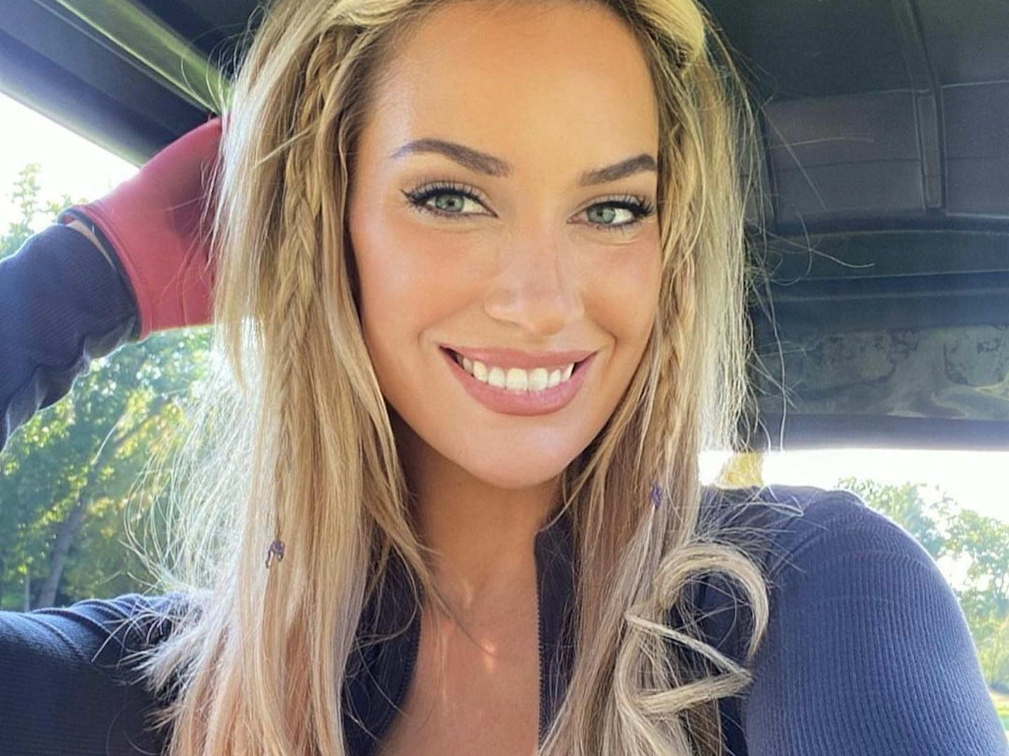 Paige Spiranac, hier auf einem Instagram-Selfie vom Oktober 2022, zeigt sich ihren Fans ungeschminkt.