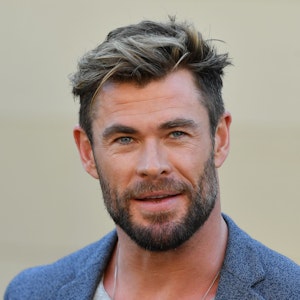 Schauspieler Chris Hemsworth bei einer Pressekonferenz im April 2021.