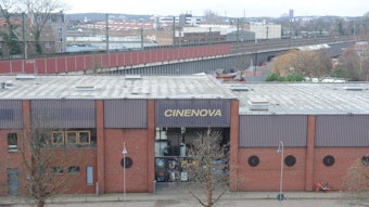 
Das Kino Cinenova in Köln-Ehrenfeld von außen.