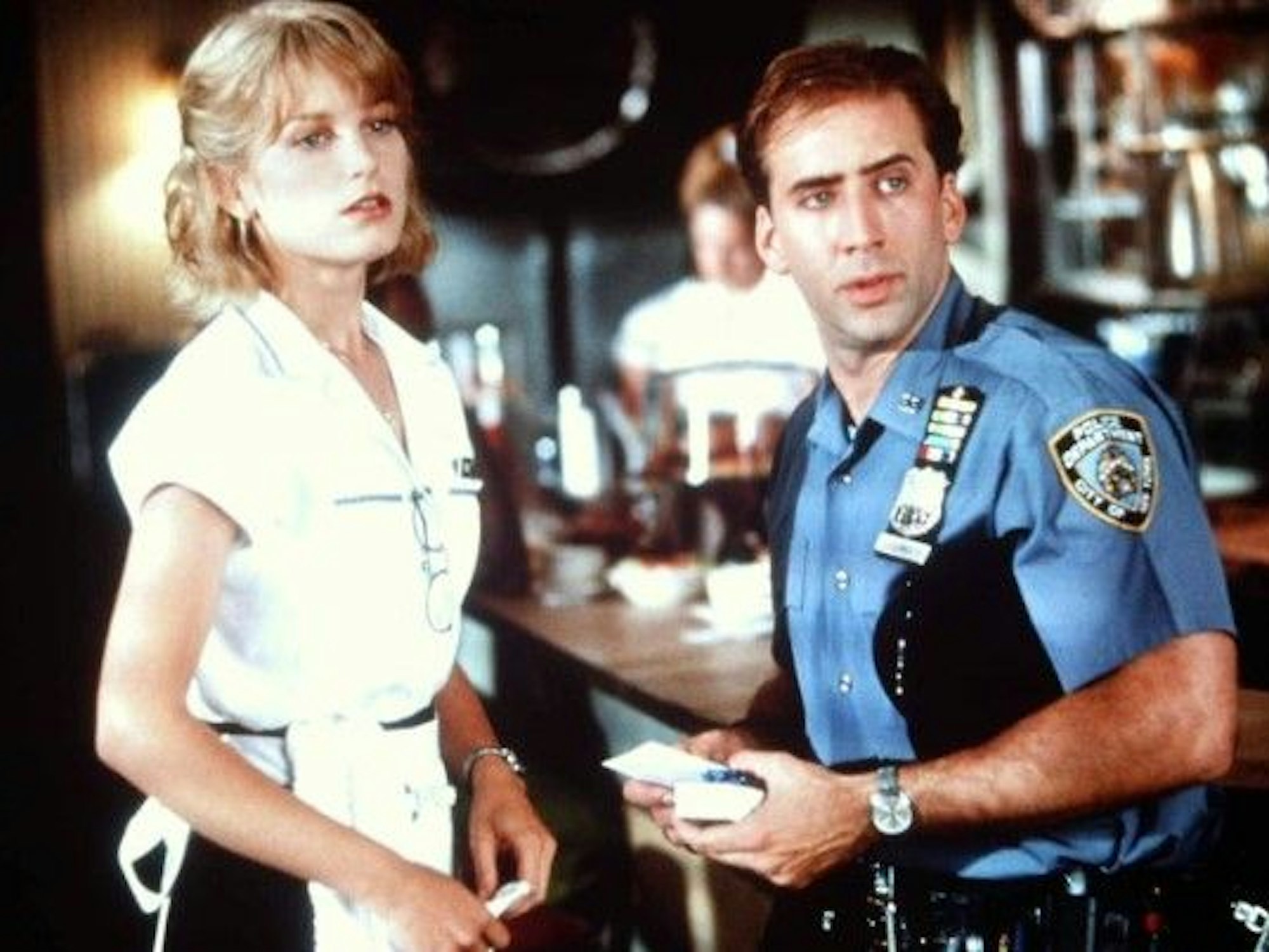 Der Cop und die Kellnerin: Bridget Fonda und Nicholas Cage 1994 in "Zwei Millionen Dollar Trinkgeld"